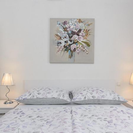 Rooms Anna Trogir Buitenkant foto